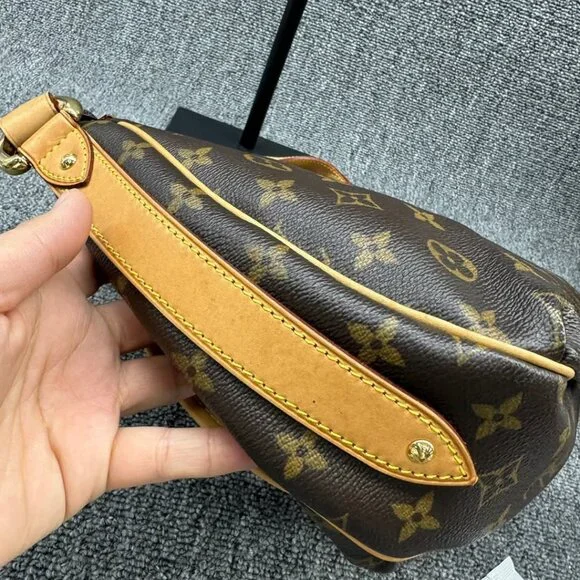 Louis Vuitton Tulum Brown Monogram Canvas Shoulder Bag 850-041425 - Picture 9 of 15